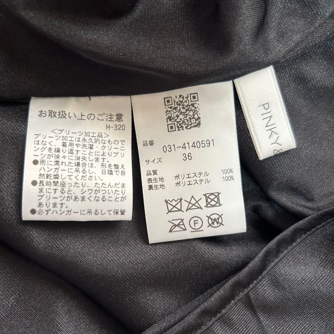 ✨新品タグ付✨ピンキー&ダイアン　プリーツワンピース　ボウタイ　36（Sサイズ）