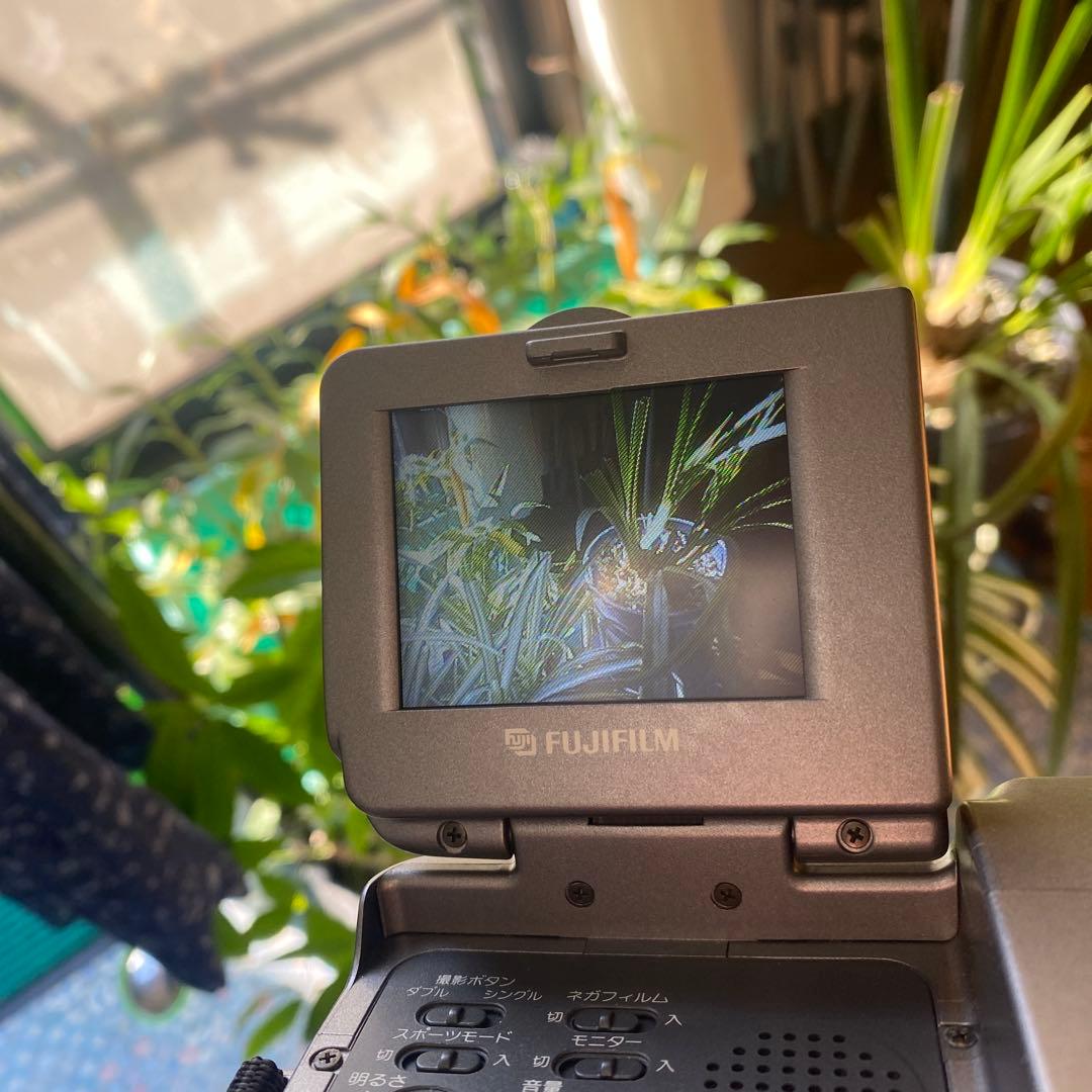 ビデオカメラ FUJIFILM Simplf -Hi8 FS-80MT