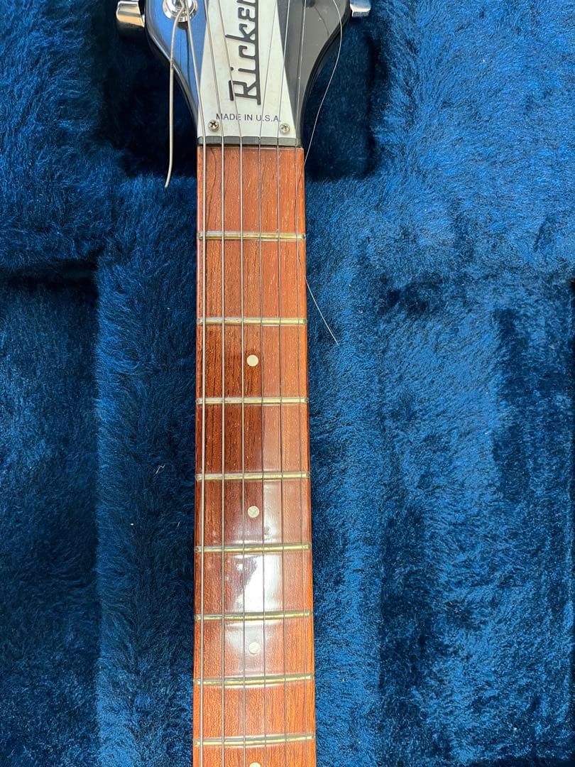 【たく】Rickenbacker 330 2000年製
