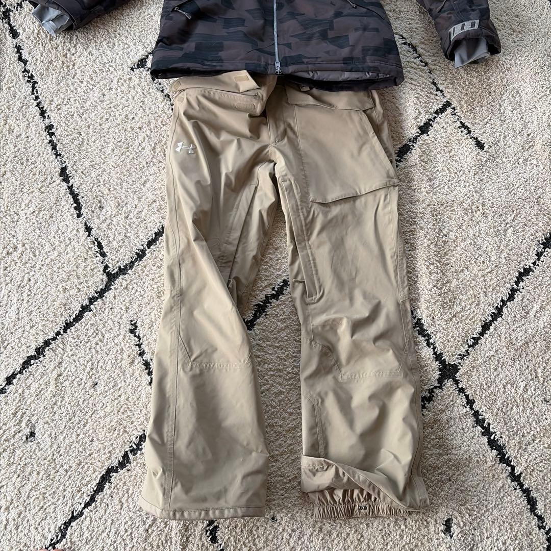 Under Armour スノーボードウェアセット