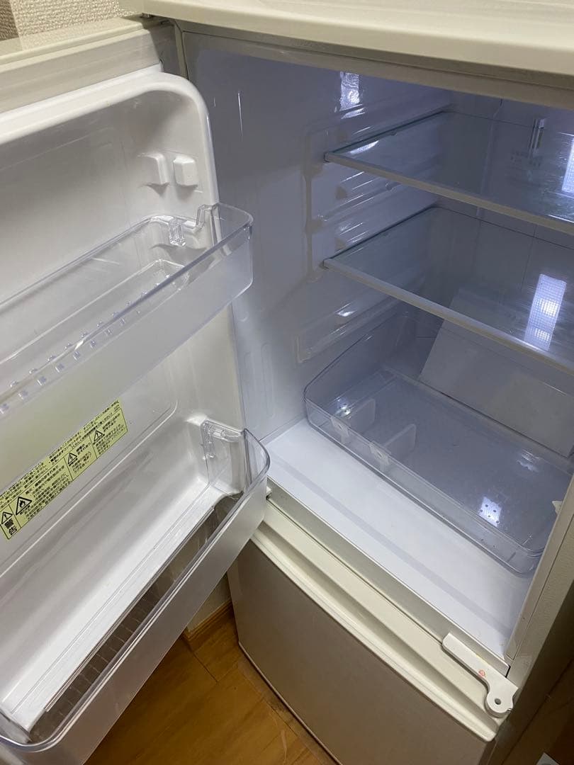 SHARP 冷蔵庫　2020年製　送料込み