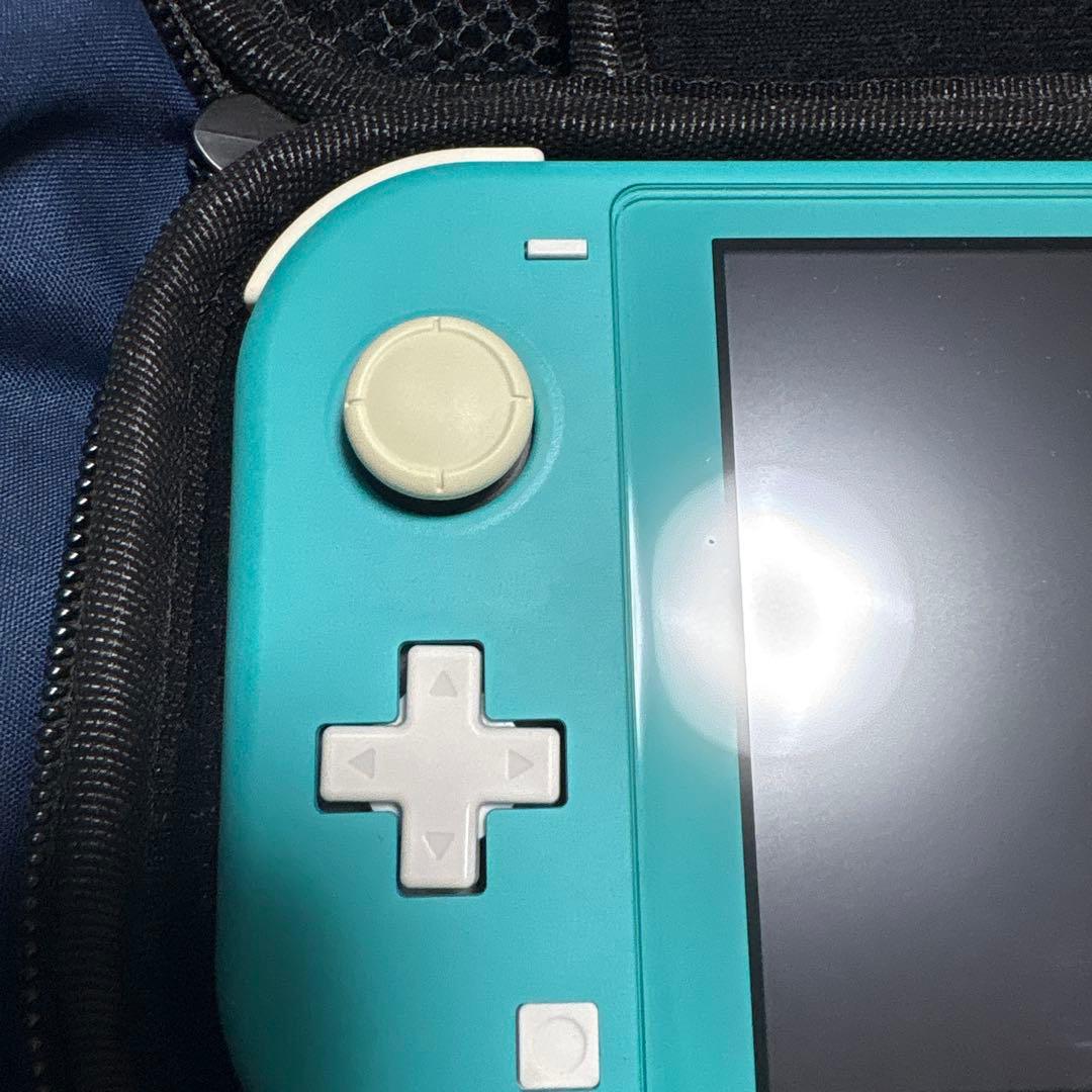 Nintendo Switch Lite ターコイズ 本体　ケース・アダプター