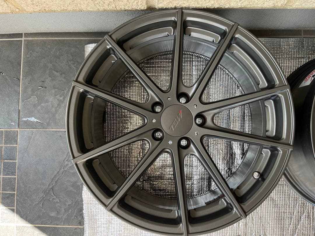 sgr1130 さま専用TSW ホイール　Bathurst RF バサースト
