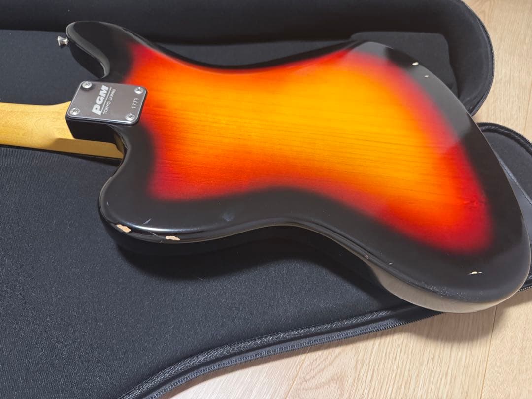 K.Nyui Custom Jaguar KNJG ハカランダ指板