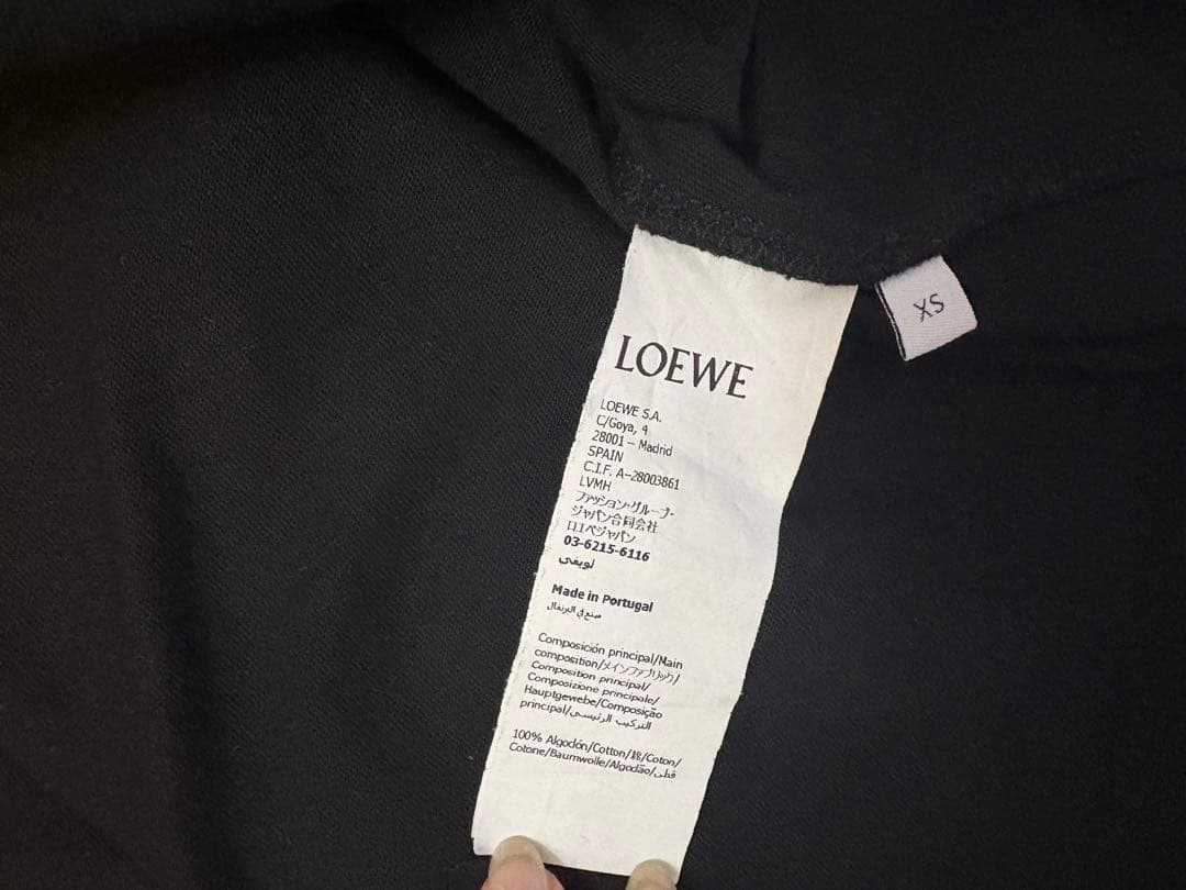 【限定デザイン箱付】LOEWEロゴブラックTシャツ　レディースXS