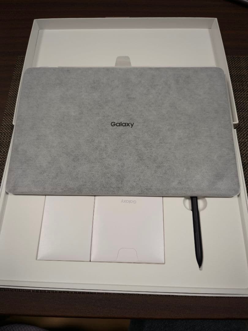 Galaxy Tab S8+ 本体 グレー