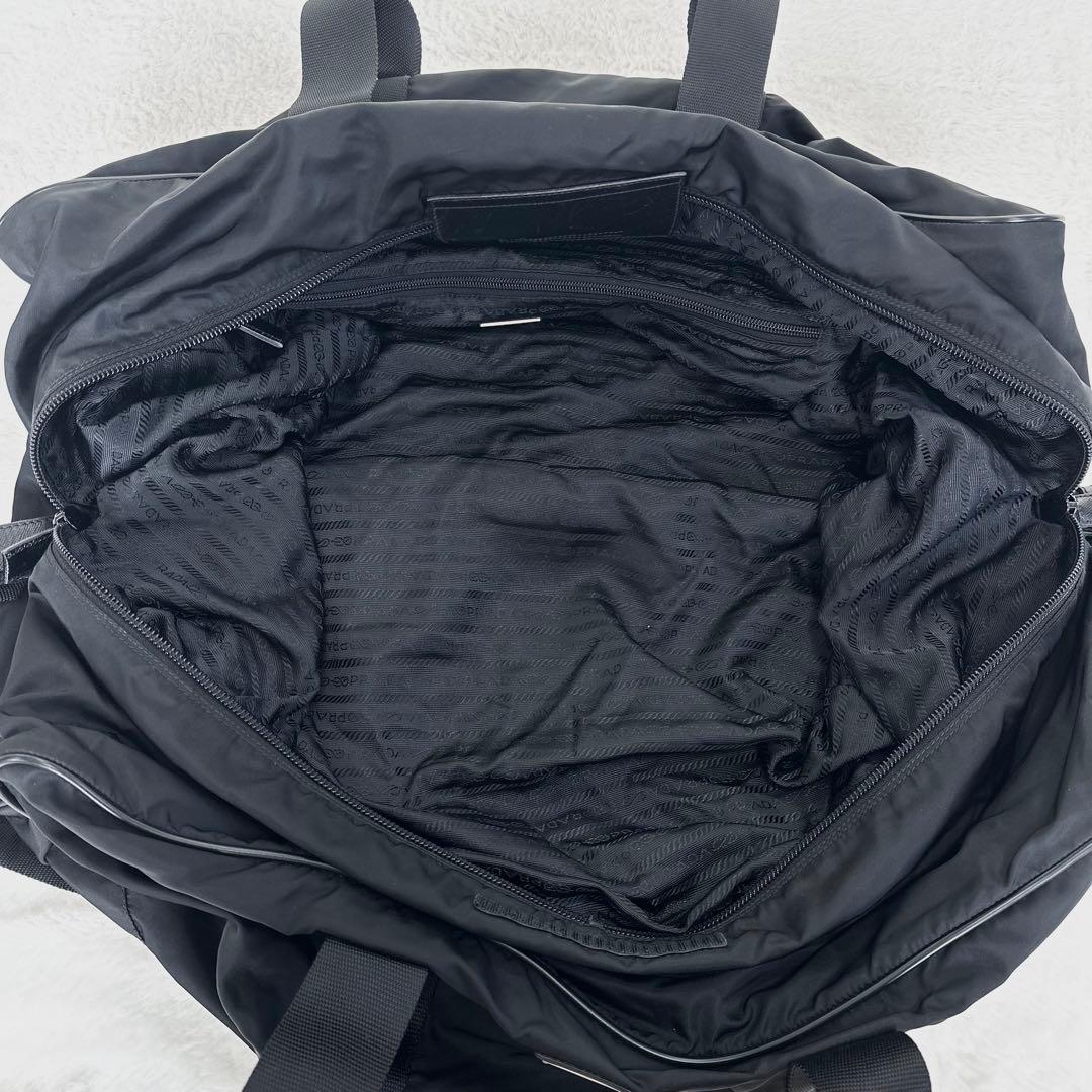 PRADA プラダ ボストンバッグ 三角ロゴプレート 大容量 旅行 黒 ナイロン