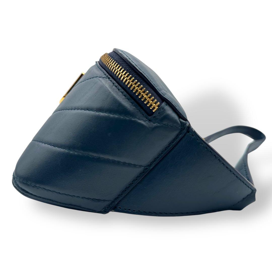 AI14【美品】　FURLA　フルラ　イゾラ　ボディバッグ　グリーン系