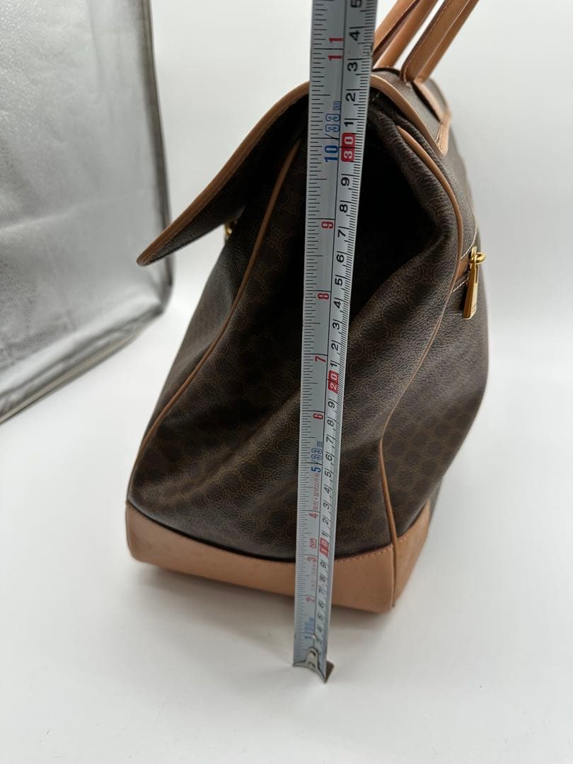 ボステリ　大幅値下げ　美品CELINE ブラウンレザートートバッグ