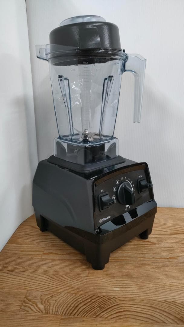 【未使用に近い】バイタミックスE520　保証書あり　1.4Lコンテナ　1661