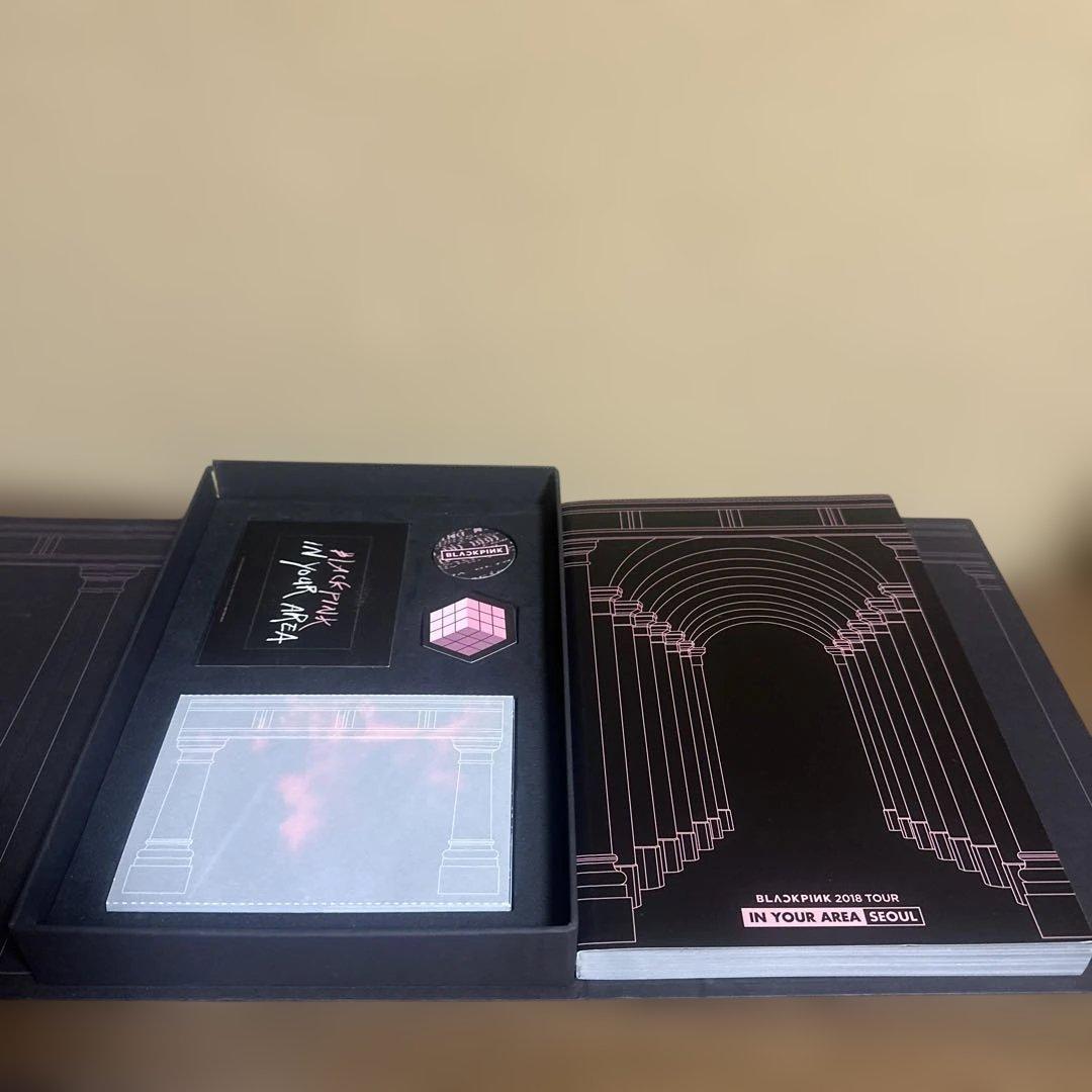 BLACKPINK THE ALBUM ハードカバー