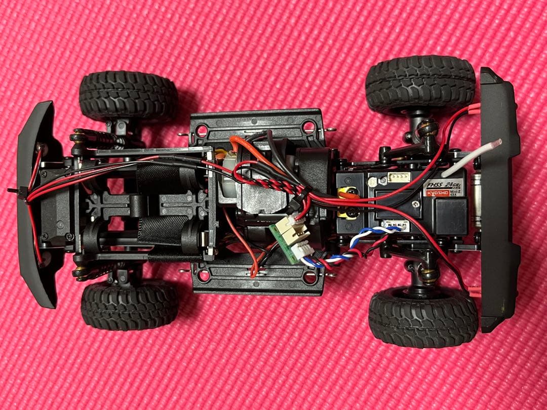 ミニッツ４✖️４　スズキ ジムニーシエラ APIO JIMNY TS4