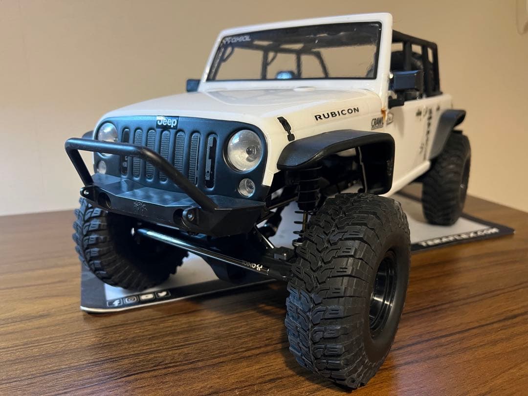 ☆最終価格☆ RCクローラー　axialボディ　2速 scx10風