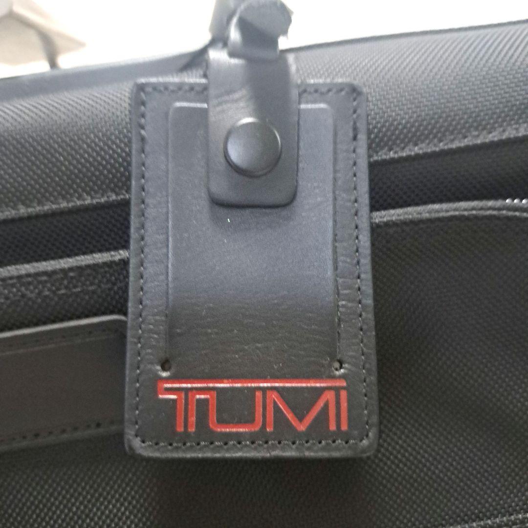 【極美品】TUMI ガーメントバッグ スーツ収納 2way 234D3 ブラック