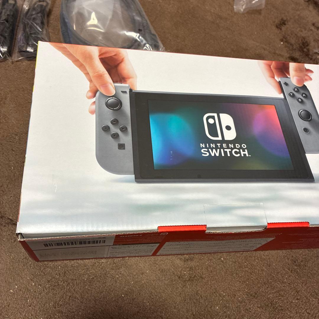 Nintendo Switch 本体(黒)一式箱付き+ Switchケース