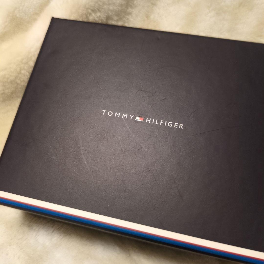   トライフォールドウォレット 美品