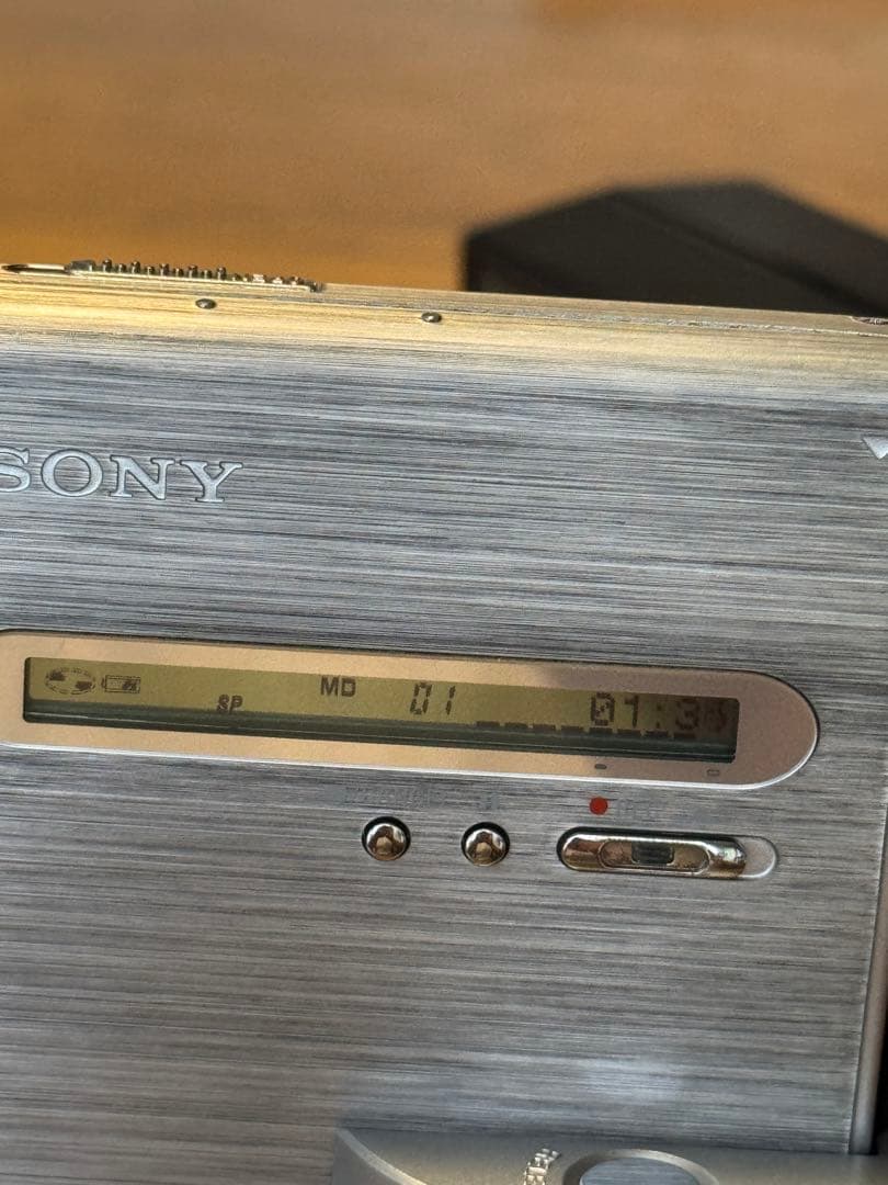 SONY ポータブルMDプレーヤー シルバー
