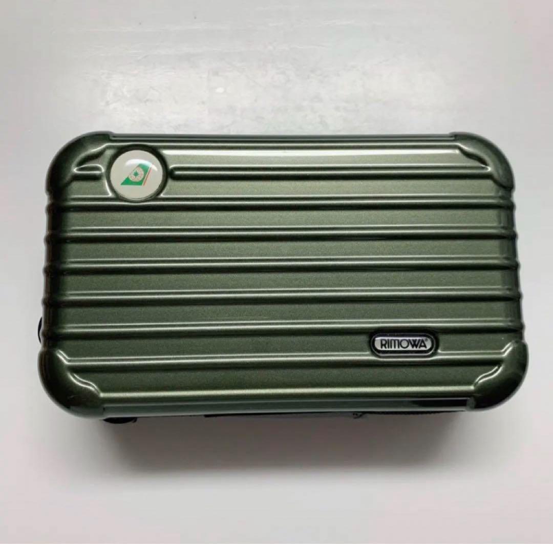 【未開封品】エバー航空　リモワポーチ　カーキー ダークグリーン