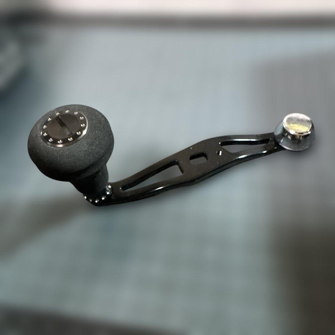 \"仝\"アブガルシア レボビースト40-HS 右巻 美品