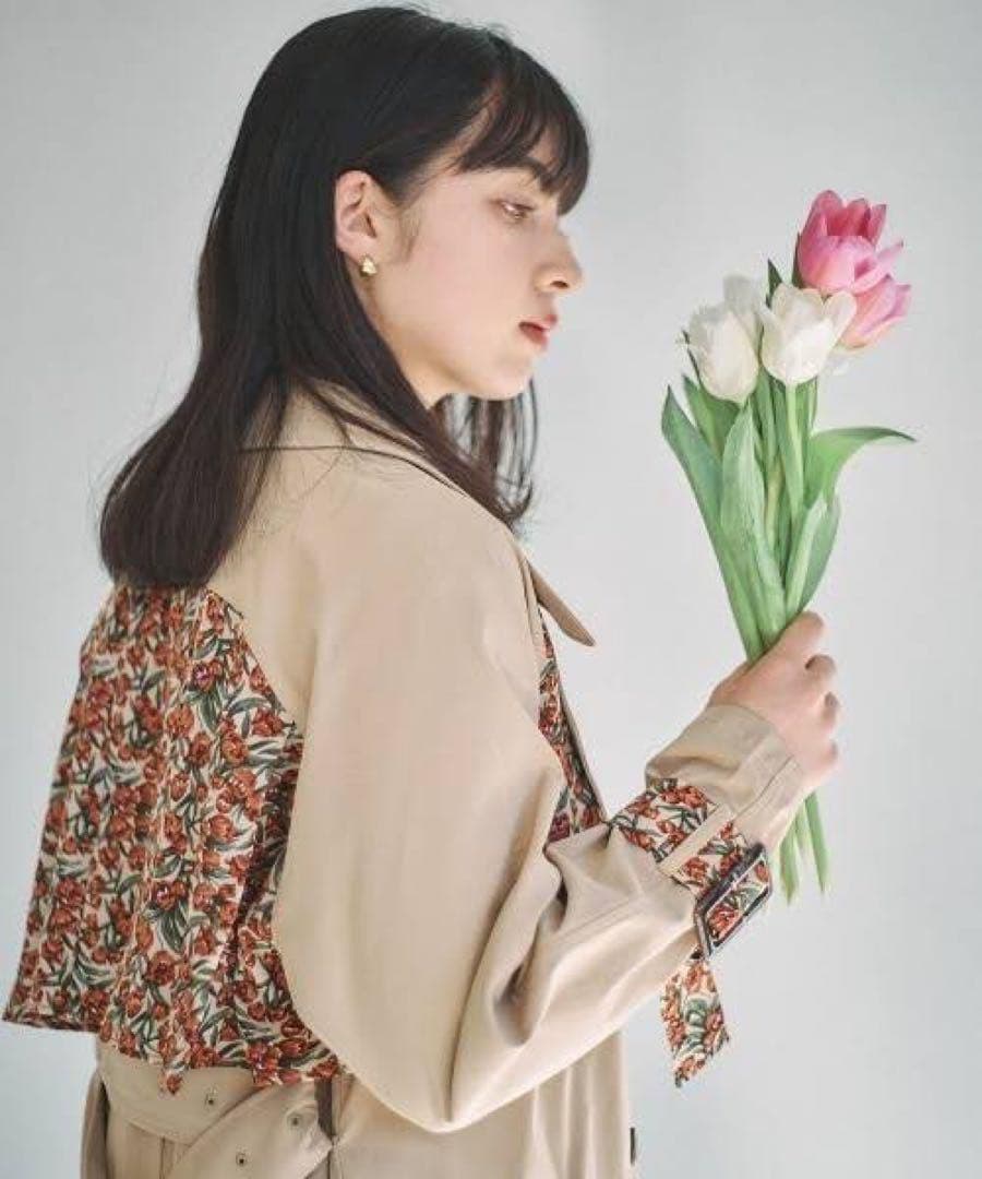 【うたこ】idem トレンチコート　チューリップ　花柄