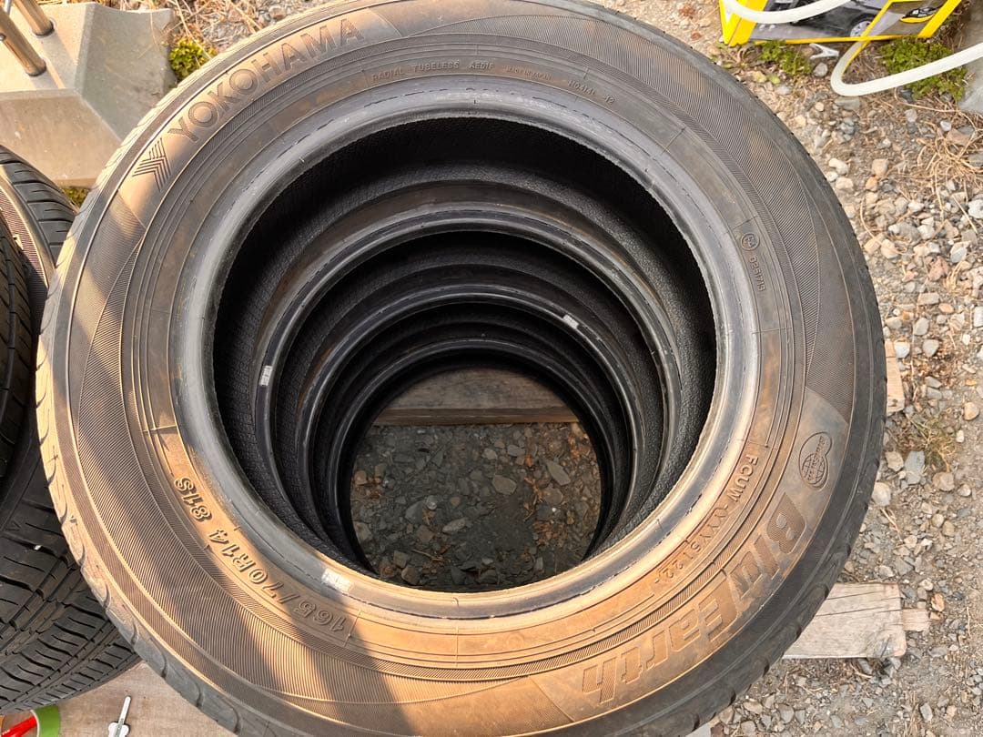 165/70R14 YOKOHAMA ノーマルタイヤ　4本セット