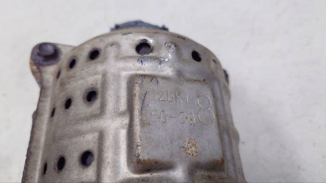 スズキ MH23S ワゴンR K6A 85G-C08 触媒 5本線 中古