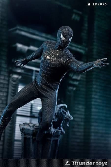 ジ*ノ様 ブラック スーツ スパイダーマン Thunder toys