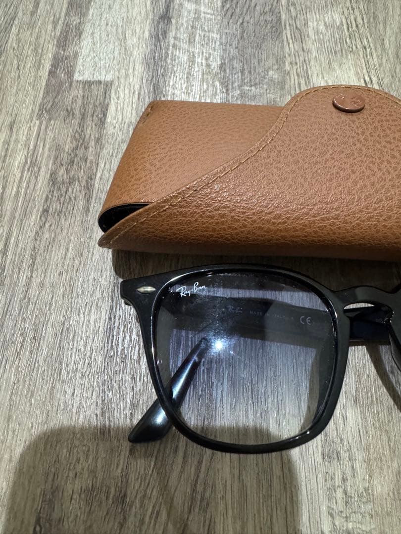 エ*ノ様 Ray-Ban 四角形サングラス ブラウンケース付き