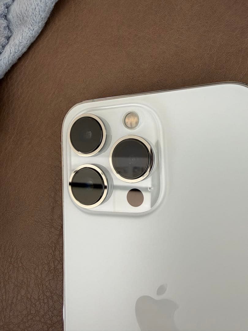 Apple iPhone 13 Pro ホワイト