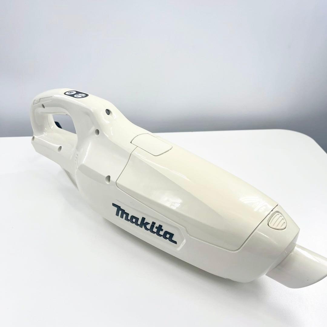 Makita CL107FD 充電式クリーナー 10.8V バッテリー付