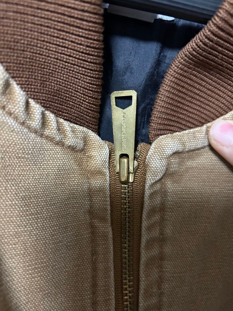 人気Carhartt ダックベスト ブラウン