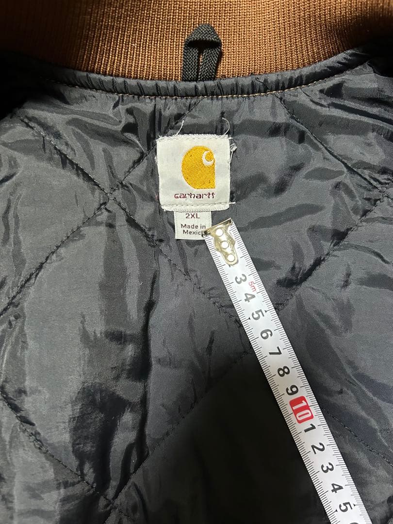 人気Carhartt ダックベスト ブラウン