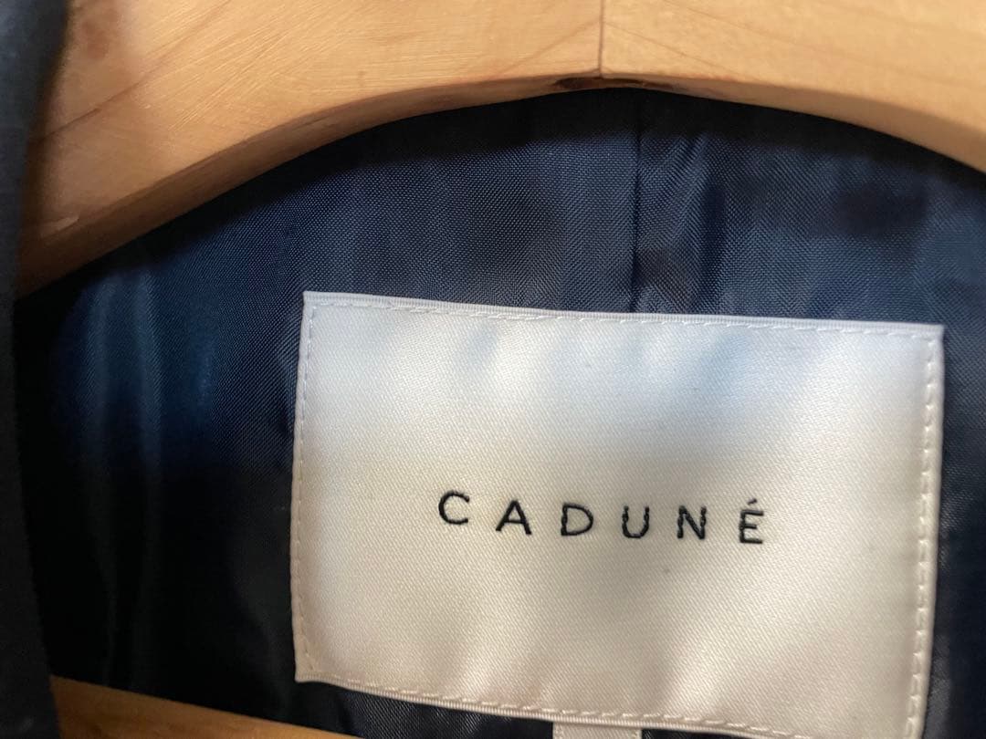 【美品】CADUNE ネイビー テーラードジャケット ダブルボタン