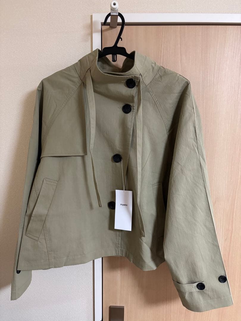 【新品】mystic スタンドカラーショートトレンチ