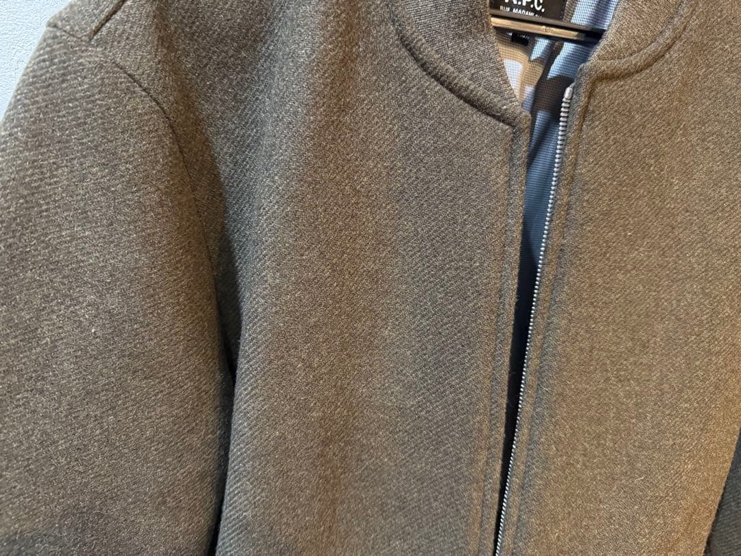 A.P.C. オリーブグリーン ジャンパー　ブルゾン　メンズ　XS 美品