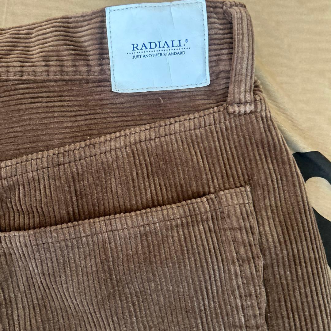 radiall コーデュロイパンツ