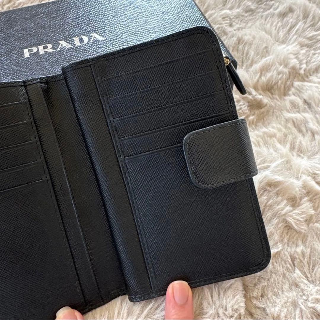 PRADA プラダ サフィアーノレザー 黒 二つ折財布 L字ファスナー