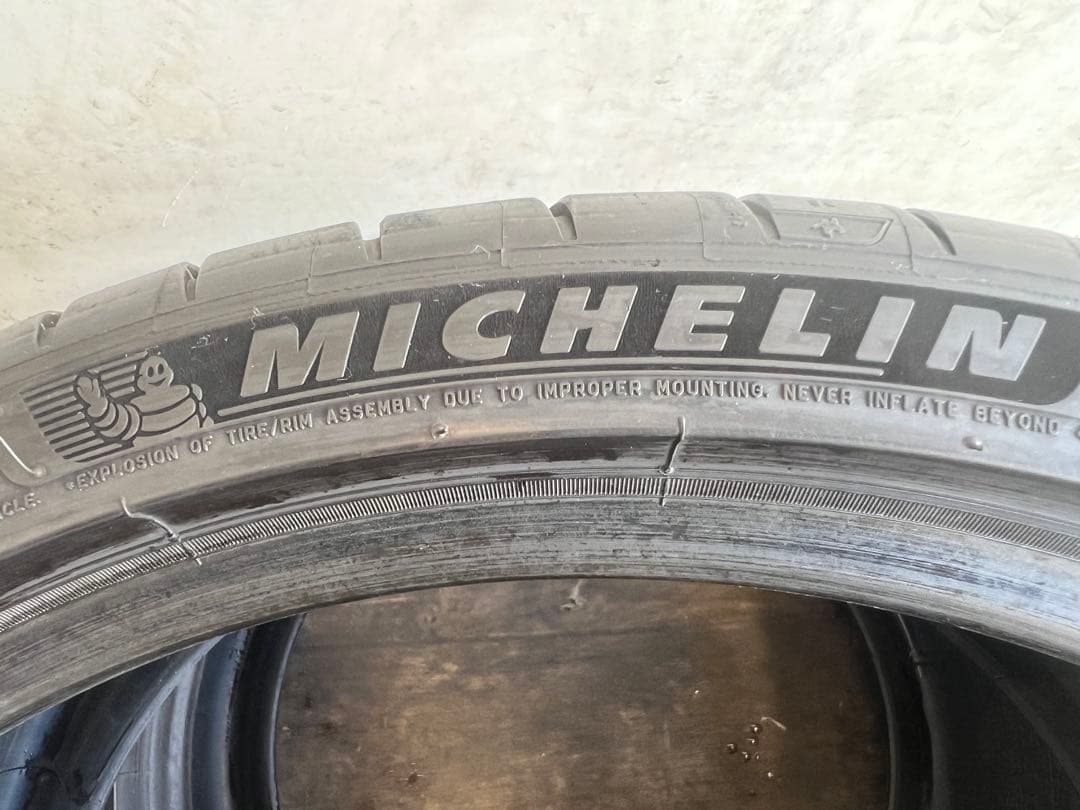 送料込み275/30ZR20 Michelin PILOT SPORT2本セット