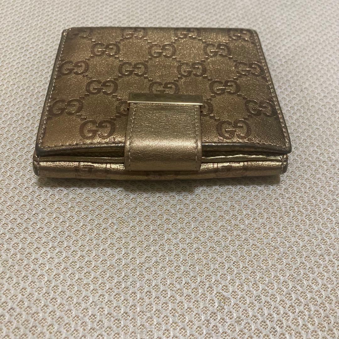 GUCCI グッチ メタリックゴールド GGパターン 二つ折り財布 レディース