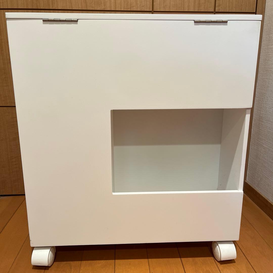 ホワイト　コスメワゴン