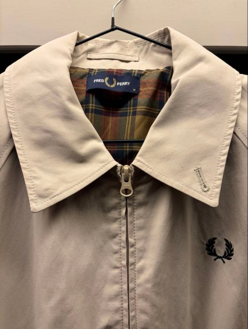 Fred Perry ベージュ ジップアップジャケット