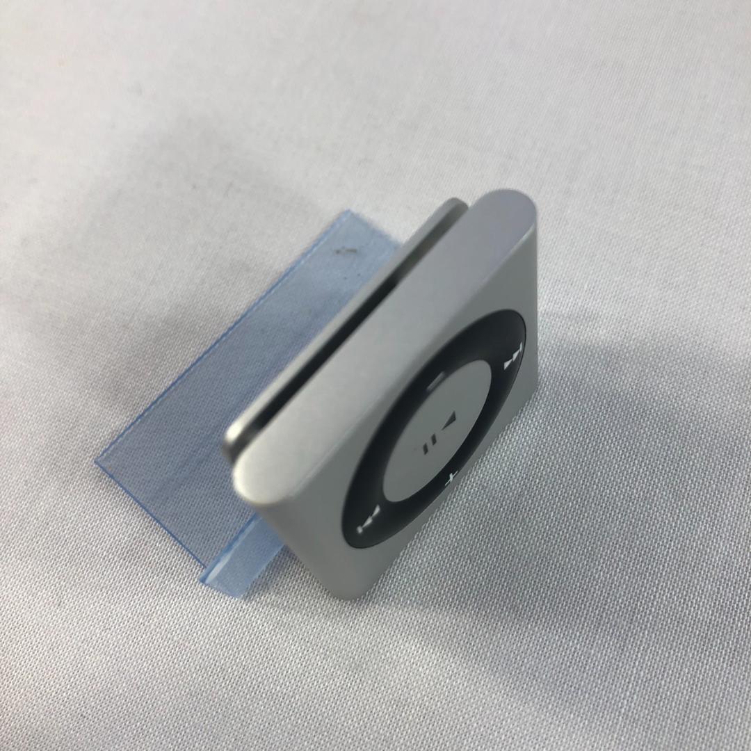 【美品】iPod shuffle 4世代 2GB 新品バッテリーに交換済　S艶消