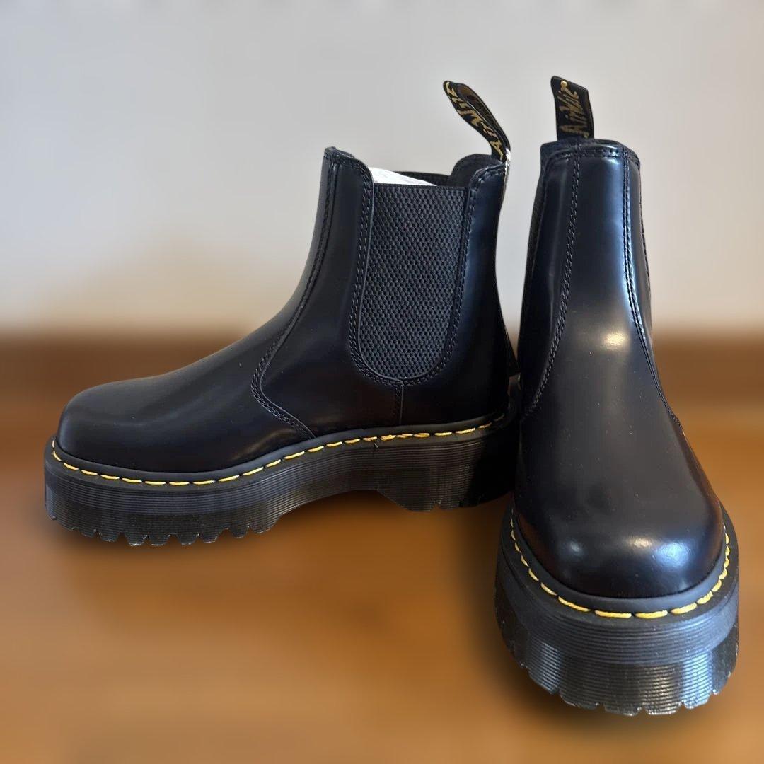 値下げ【新品】Dr. Martens サイドゴア　厚底チェルシー　UK6 25㌢