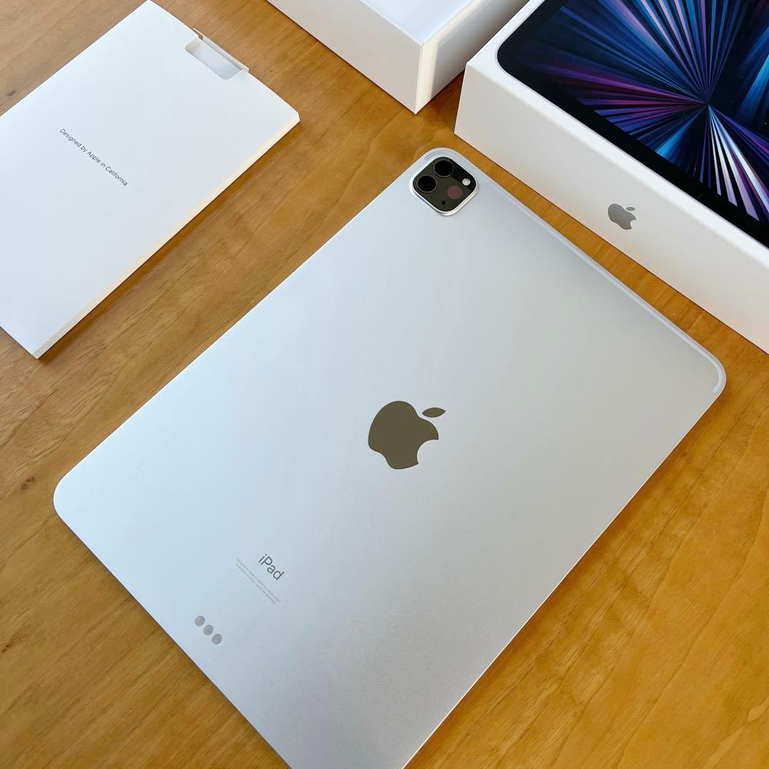 【美品】iPad Pro 11インチ 第3世代 備品完備