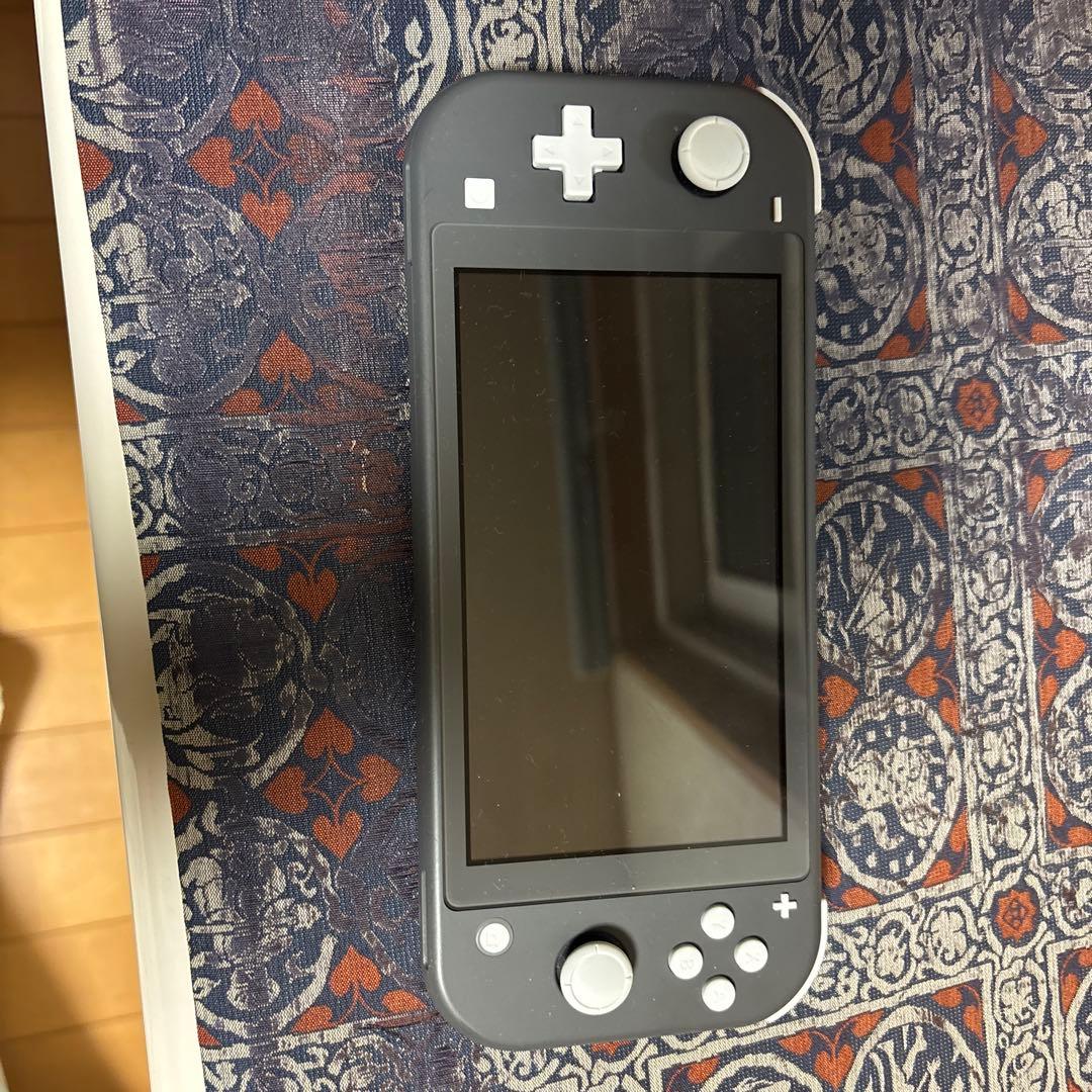 Nintendo Switchライト黒　ケース、箱、妖怪ウォッチソフト、充電器付