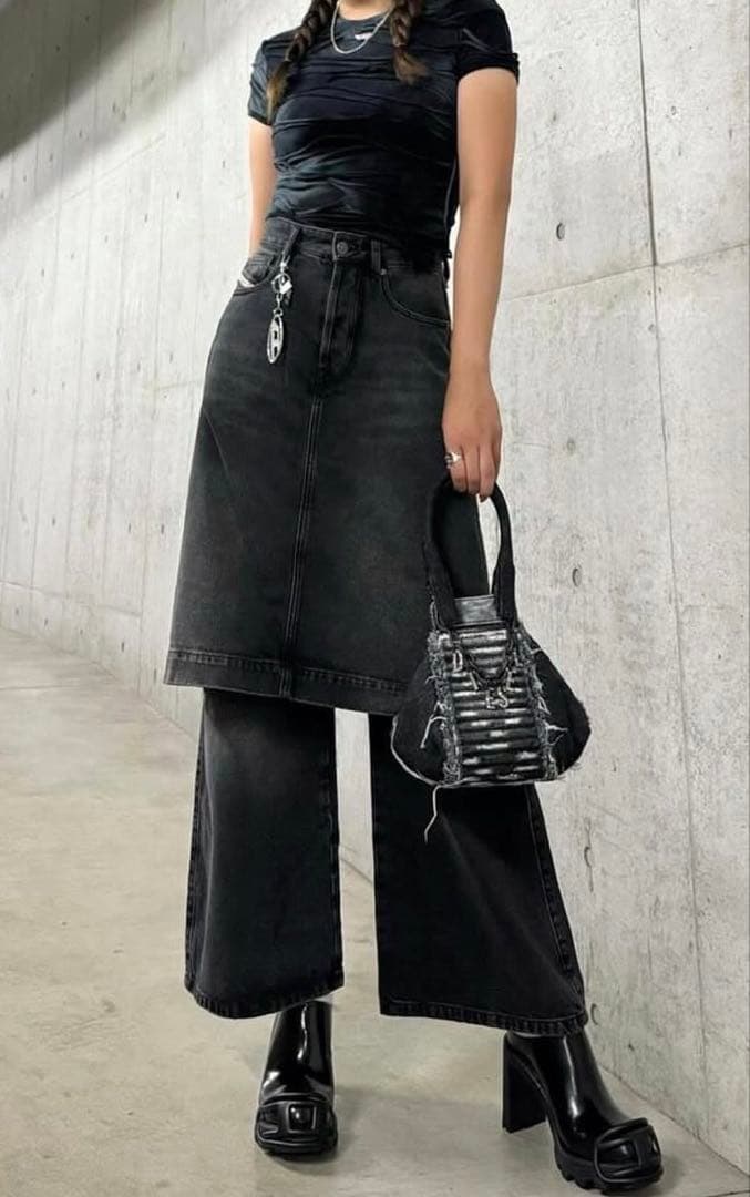 【完売品】DIESEL レイヤードデニム ワイドデニム W25 タグ付き