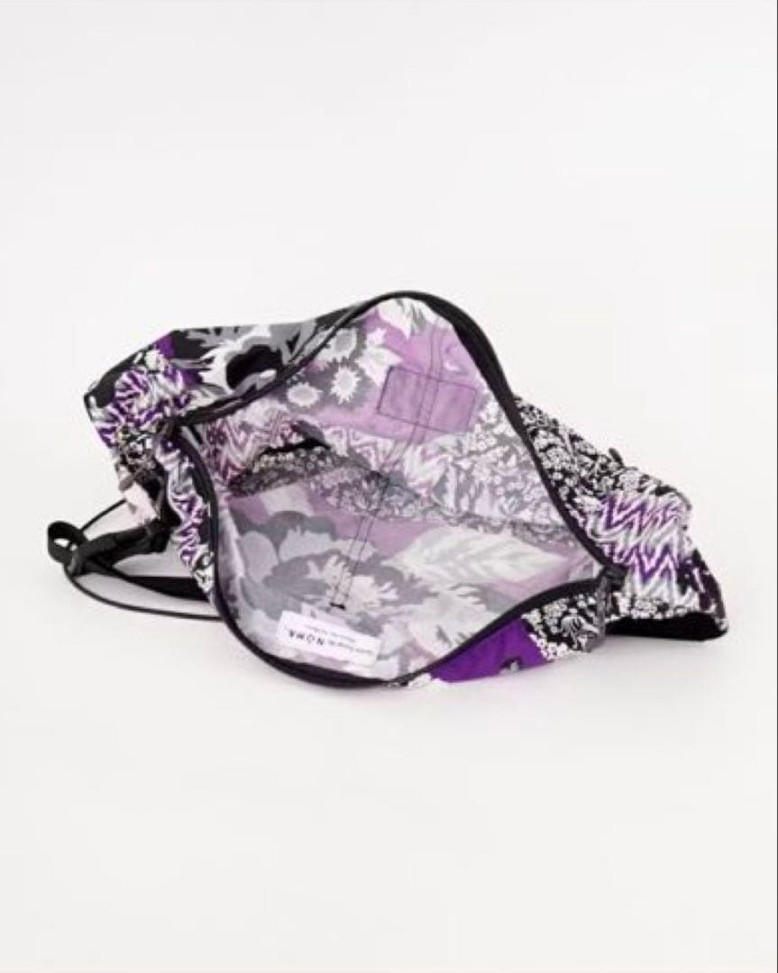 Flower Printed Field Wrap Bag タグ付き