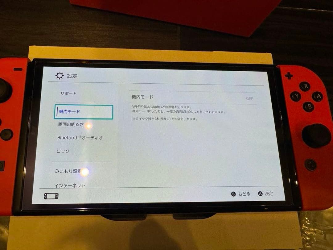 ★4人プレイすぐ可能★Nintedo Switch 有機ELモデル マリオレッド