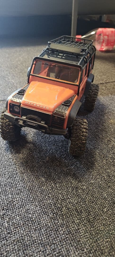 TRAXXAS　TRX4M ディフェンダー　たーたたーた