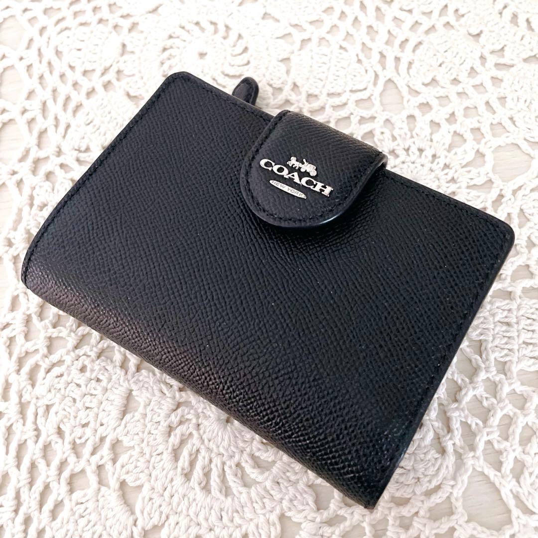 極美品　COACH 二つ折り財布　ブラック　レザー